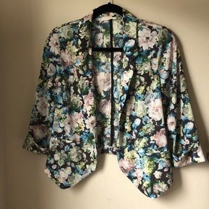 Lush Floral Lightweight Unstructured Blazer